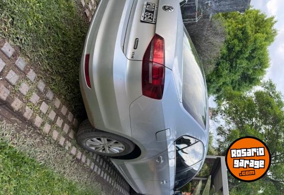Autos - Volkswagen Vento 2016 Diesel 120000Km - En Venta