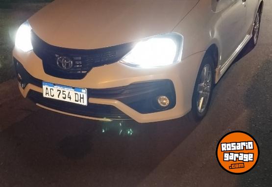 Autos - Toyota Etios XLS 1.6 2018 Nafta 120000Km - En Venta