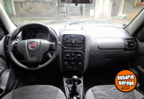 Autos - Fiat Siena 2017 GNC 131000Km - En Venta