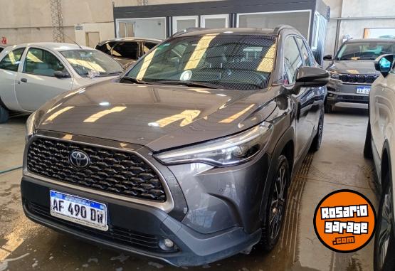Autos - Toyota Corolla cross 2022 Nafta 89000Km - En Venta