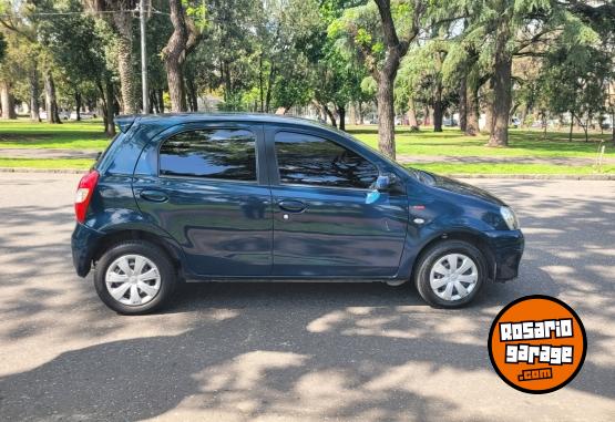 Autos - Toyota ETIOS 2015 Nafta 45000Km - En Venta