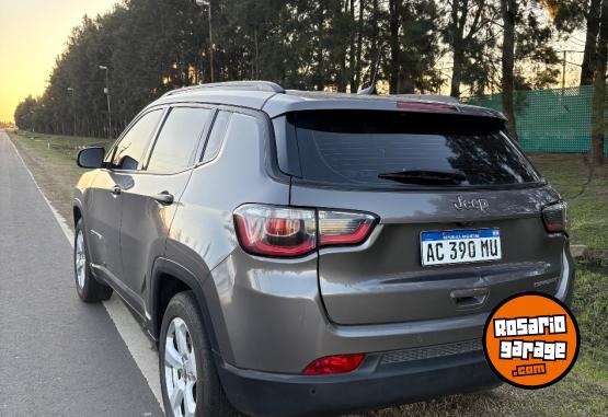 Camionetas - Jeep Compass 2018 Nafta 140000Km - En Venta