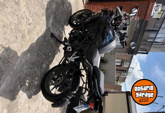 Motos - Benelli Trk 502 2025 Nafta 4000Km - En Venta
