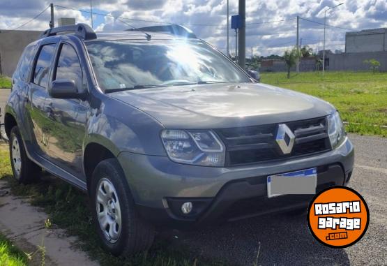 Autos - Renault DUSTER Versión DINAMIQUE 2017 Nafta 156000Km - En Venta