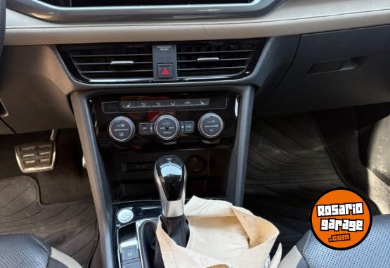 Autos - Volkswagen Taos 2021 Nafta 61000Km - En Venta