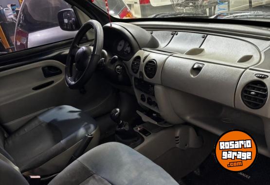 Utilitarios - Renault kangoo 2009 GNC 212000Km - En Venta