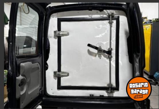 Utilitarios - Renault kangoo 2009 GNC 212000Km - En Venta