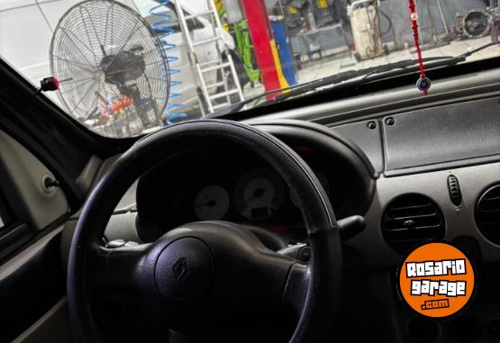 Utilitarios - Renault kangoo 2009 GNC 212000Km - En Venta
