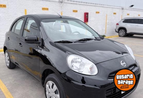 Autos - Nissan March 2012 Nafta 90000Km - En Venta