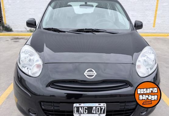 Autos - Nissan March 2012 Nafta 90000Km - En Venta