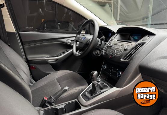 Autos - Ford Focus S 2017 Nafta 125000Km - En Venta