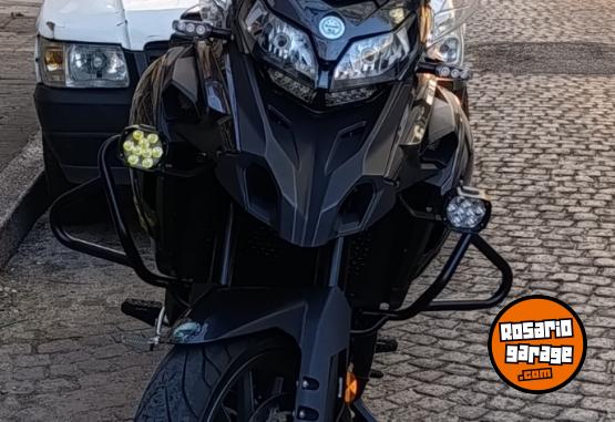 Motos - Benelli TRK 502 2024 Nafta 2950Km - En Venta