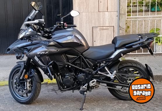 Motos - Benelli TRK 502 2024 Nafta 2950Km - En Venta