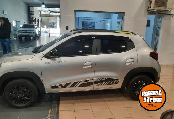 Autos - Renault KWID 1.0 ICONIC OUTSIDER 2025 Nafta 4500Km - En Venta