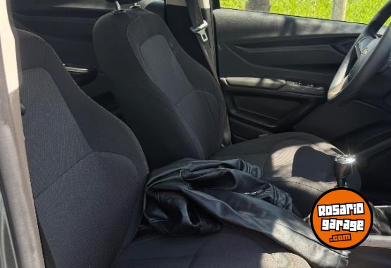 Autos - Chevrolet Onix 2016 Nafta 120000Km - En Venta
