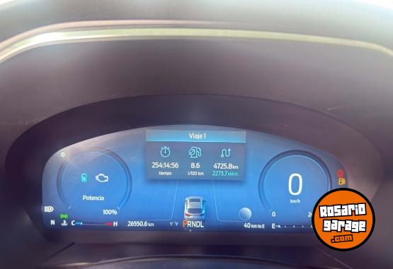 Autos - Ford Kuga 2.5 Titanium AWD 2024 Electrico / Hibrido 26551Km - En Venta