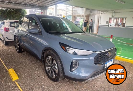 Autos - Ford Kuga 2.5 Titanium AWD 2024 Electrico / Hibrido 26551Km - En Venta