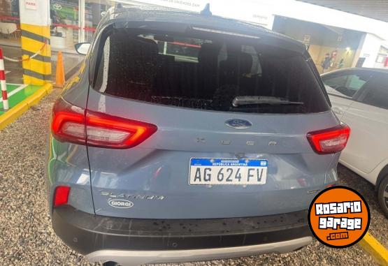 Autos - Ford Kuga 2.5 Titanium AWD 2024 Electrico / Hibrido 26551Km - En Venta