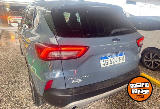 Autos - Ford Kuga 2.5 Titanium AWD 2024 Electrico / Hibrido 26551Km - En Venta