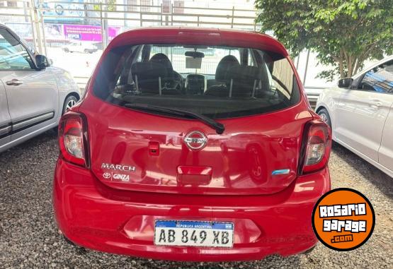 Autos - Nissan March Advance mediatech 2017 Nafta 99468Km - En Venta