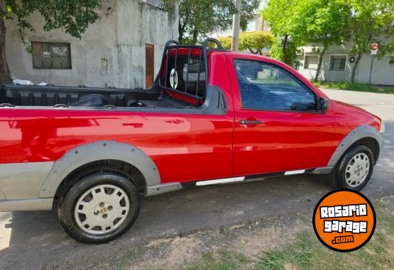 Utilitarios - Fiat Strada working 2010 GNC 11111Km - En Venta