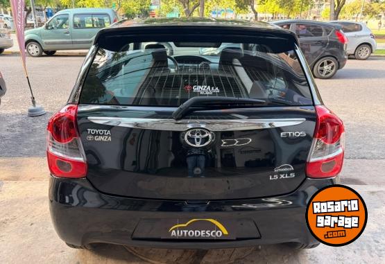 Autos - Toyota Etios XLS 2014 Nafta 46000Km - En Venta