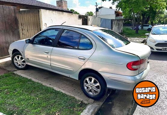 Autos - Peugeot Megane 2004 GNC 233000Km - En Venta