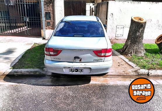 Autos - Peugeot Megane 2004 GNC 233000Km - En Venta