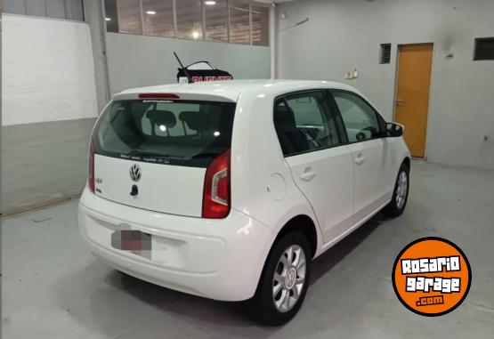 Autos - Volkswagen Up high excelente permuto 2014 Nafta 118000Km - En Venta