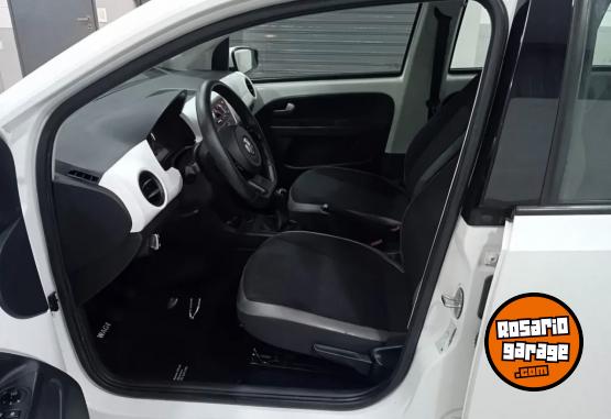 Autos - Volkswagen Up high excelente permuto 2014 Nafta 118000Km - En Venta