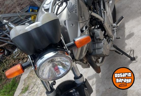 Motos - Honda Twister 2010 Nafta 70000Km - En Venta