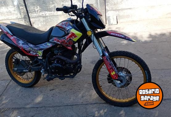 Motos - Motomel Skua 2012 Nafta 15000Km - En Venta