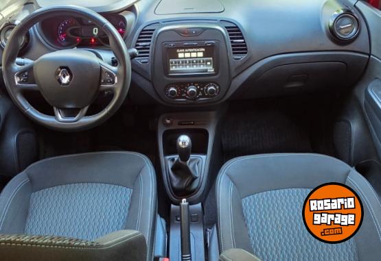 Autos - Renault Captur 2019 Nafta 69000Km - En Venta