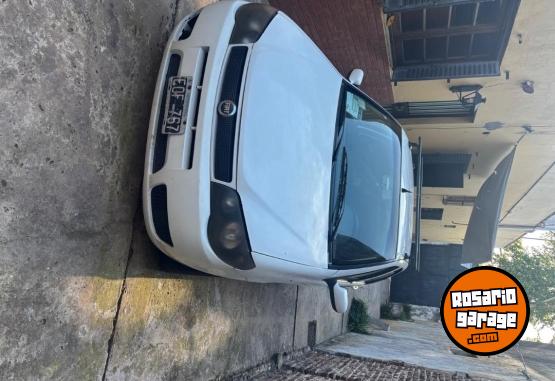 Autos - Fiat Palio 2004 Diesel 253000Km - En Venta