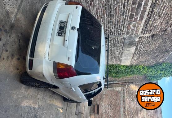 Autos - Fiat Palio 2004 Diesel 253000Km - En Venta