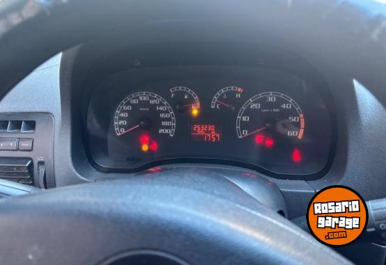 Autos - Fiat Palio 2004 Diesel 253000Km - En Venta
