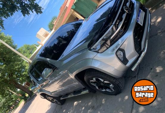 Camionetas - Volkswagen Amarok V6 Highline 2025 Diesel 20000Km - En Venta
