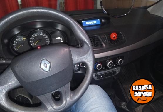 Autos - Renault Fluence 1.6 confort plus 2014 GNC 122000Km - En Venta