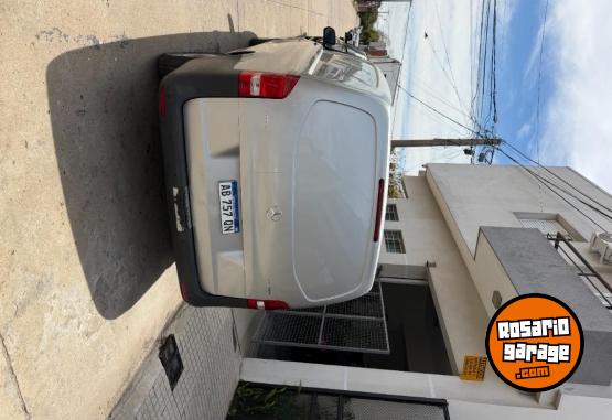 Utilitarios - Mercedes Benz Vito 111 Furgon 2017 Diesel 102201Km - En Venta