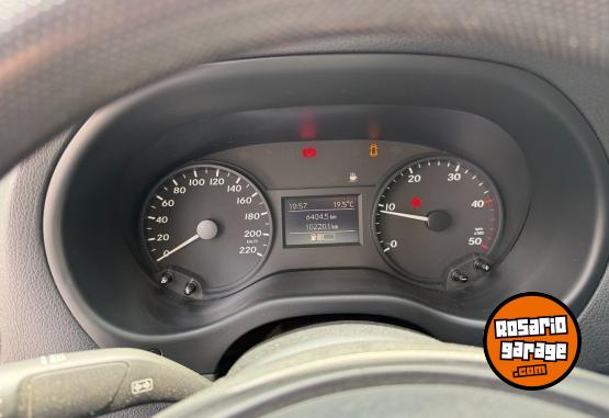 Utilitarios - Mercedes Benz Vito 111 Furgon 2017 Diesel 102201Km - En Venta