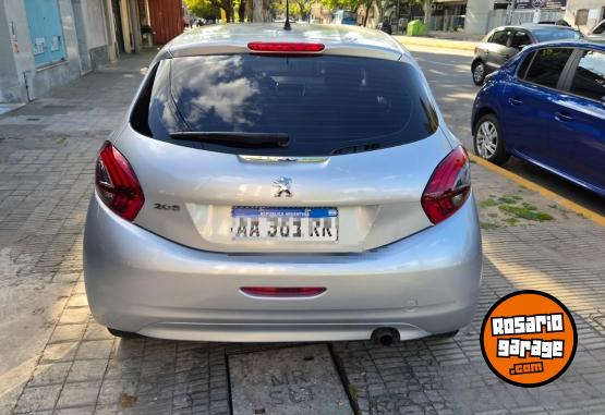 Autos - Peugeot 208 1.5 active 2016 Nafta 94000Km - En Venta