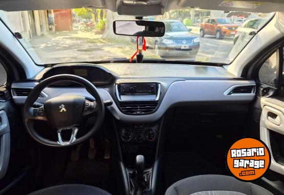 Autos - Peugeot 208 1.5 active 2016 Nafta 94000Km - En Venta