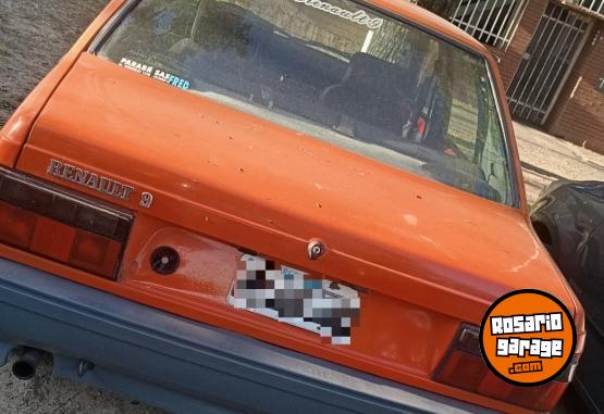 Autos - Renault Renault 9 A�os 96 1996 GNC 200000Km - En Venta