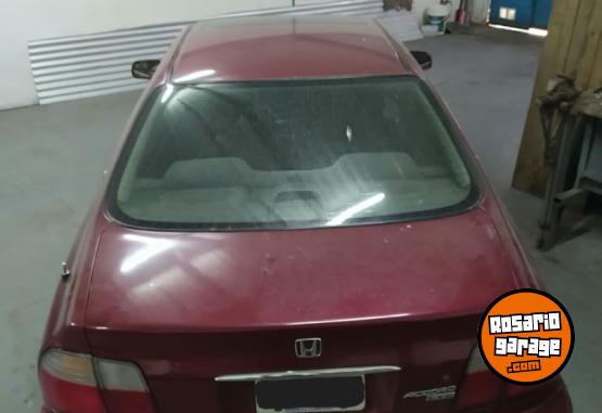 Autos - Honda Accord 1996 Nafta 217000Km - En Venta