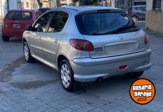 Autos - Peugeot 206 2008 Nafta 97000Km - En Venta