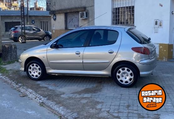 Autos - Peugeot 206 2008 Nafta 97000Km - En Venta