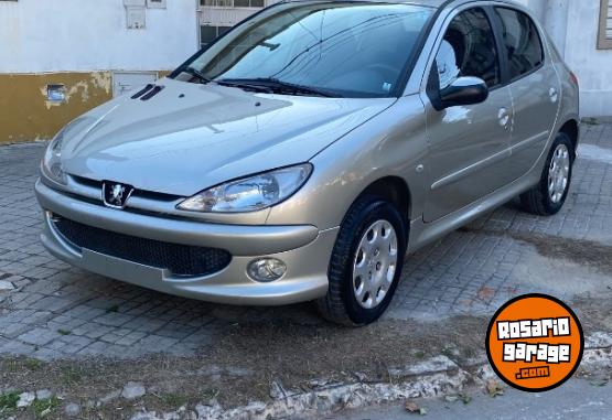Autos - Peugeot 206 2008 Nafta 97000Km - En Venta