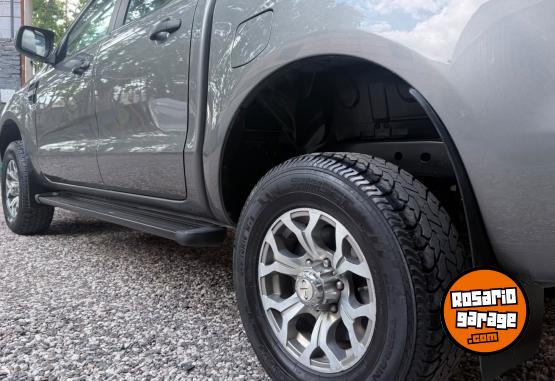 Camionetas - Ford RANGER XL 4X2 2016 Diesel 150000Km - En Venta