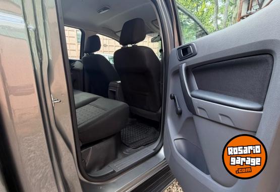 Camionetas - Ford RANGER XL 4X2 2016 Diesel 150000Km - En Venta