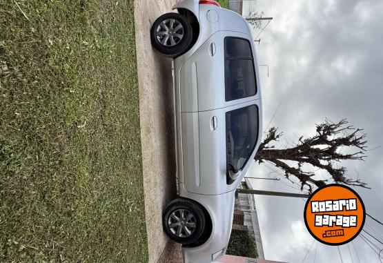 Autos - Renault Clio m�o 2015 Nafta 140000Km - En Venta